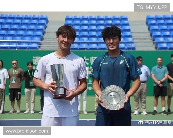 西安篮球队的拼搏之路与大师赛荣耀的背后故事