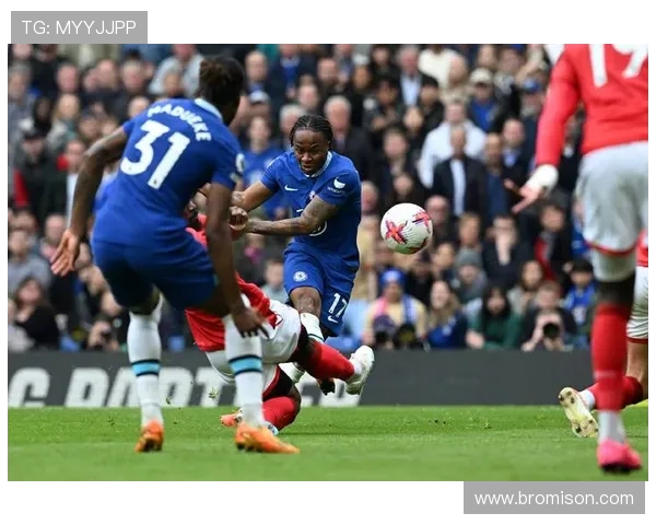 切尔西更衣室风波升级斯特林与恩佐训练场激烈对峙内幕曝光