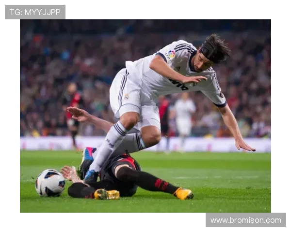 河床与克鲁塞历史交锋记录分析及比分回顾