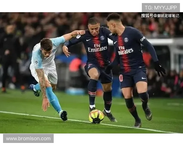 波尔多与大巴黎的巅峰对决揭示法甲联赛的激烈竞争与未来走向