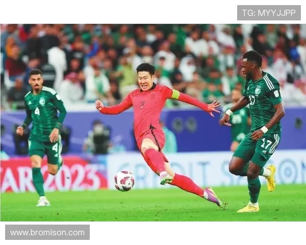 第8轮激战韩国队迎战卡塔尔队争夺亚洲杯晋级名额