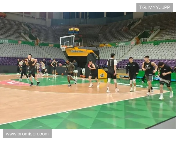 辽宁男篮与广厦第四轮激战即将上演谁能在关键时刻逆转局势