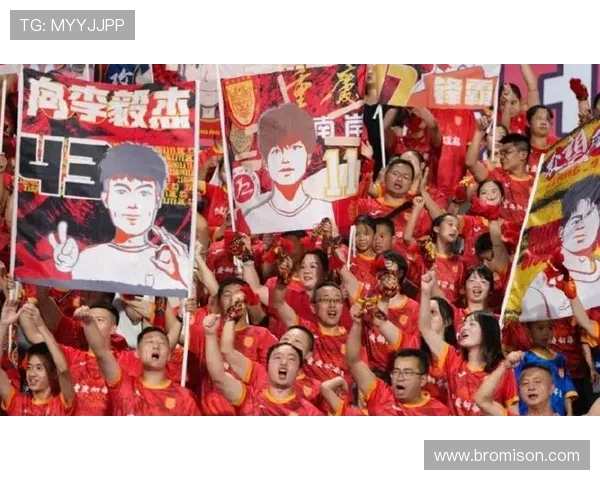 重庆足球队荣登足球节奏排行榜第五名展现强劲实力与潜力 重庆足球队荣登足球节奏排行榜第五名展现强劲实力与潜力