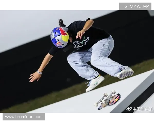 滑板战术排行榜揭晓深圳滑板队荣登第十名展现实力与潜力 滑板战术排行榜揭晓深圳滑板队荣登第十名展现实力与潜力